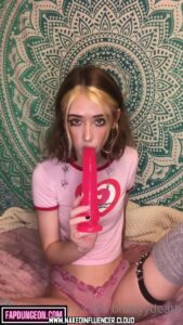 Brattydeath4 Caucasian Cute Petite Blue Eyes American Nudes