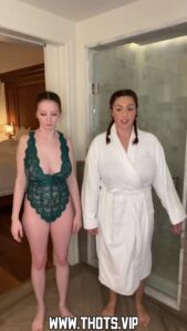 Gii_xoxo69 Onlyfans Female Petite Busty Huge Breasts Nudes