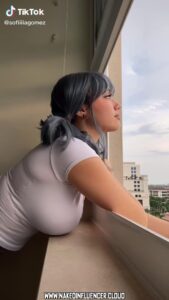Sofia Gomez Brown Hair Medium Ass Tiktok Bisexual Star