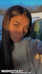 Valentina Grant Colombian Brown Hair Bisexual Big Breasts
