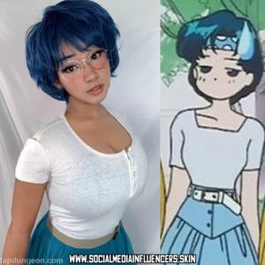 Uniquesora Huge Breasts Bisexual American Asian Female