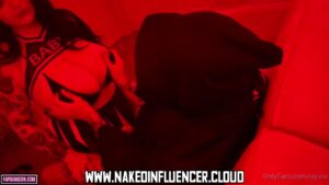 Ivy Vix Bisexual Huge Breasts Huge Ass Influencer Goth