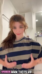 Puppiwii Brown Hair Cute Petite Influencer Onlyfans Bisexual