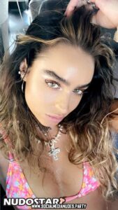 Sommer Ray Influencer Green Eyes Brown Hair Caucasian Leaks
