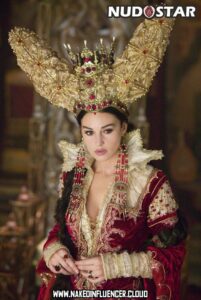 Monica Bellucci Tweeter Instagrammer Average Body Leaks