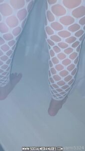 Ammivami Teasing Female Showing Tits Bisexual Bbw Body Horny