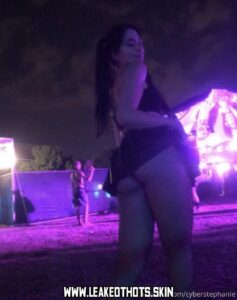 Cyberstephanie Black Hair Onlyfans Leaked American Huge Ass
