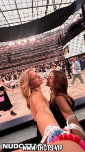 Emma Brooks American Bisexual Caucasian Instagram Female