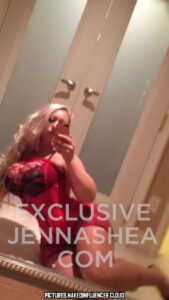 Jenna Shea Glamour Model Influencer Female Bisexual