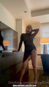 Julieling0314 Influencer Big Ass Brown Hair Slim Body Busty