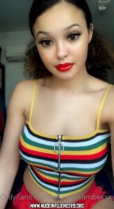 Princessamberxxx Brown Eyes Female Big Breasts Bisexual