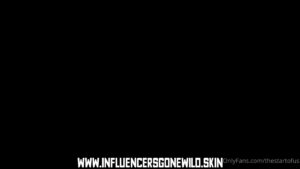 Thestartof Leaks Small Breasts American Curvy Body Pornstar